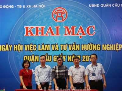 Gần 1.000 chỉ tiêu tuyển dụng tại Ngày hội việc làm quận Cầu Giấy năm 2018