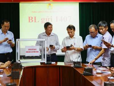 Tổng LĐLĐVN vận động quyên góp ủng hộ đồng bào khắc phục thiệt hại do bão lũ